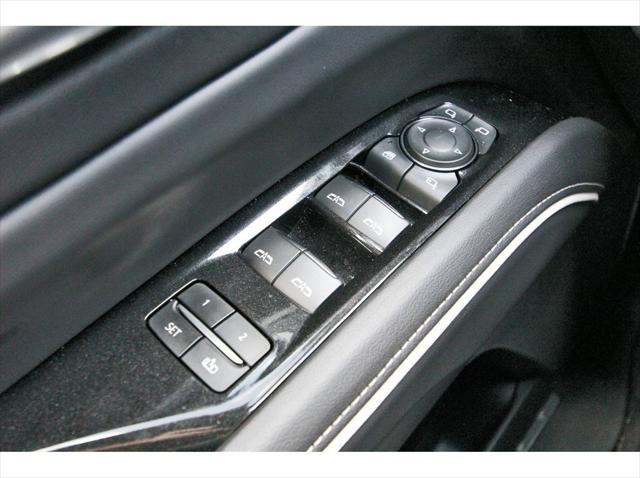 used 2024 Cadillac Escalade ESV car, priced at $85,499