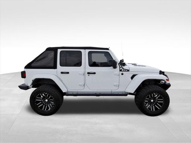 used 2018 Jeep Wrangler Unlimited car, priced at $21,152