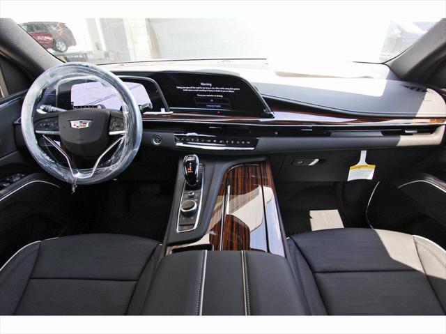 new 2024 Cadillac Escalade ESV car, priced at $86,190