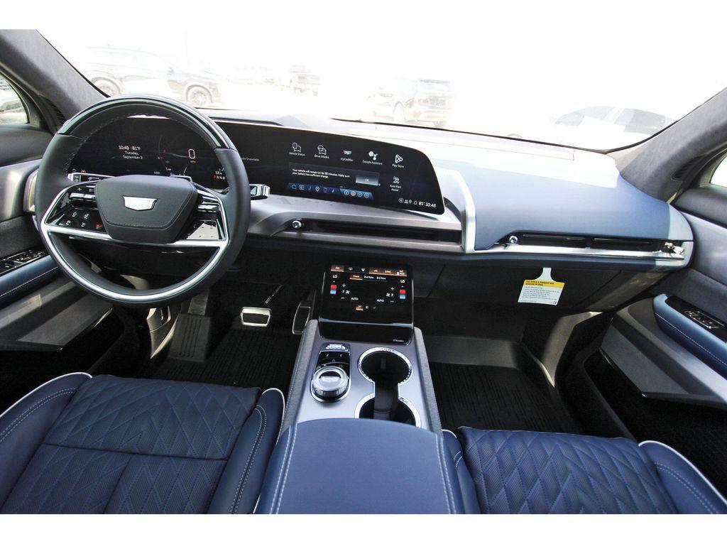 new 2026 Cadillac VISTIQ car, priced at $93,590