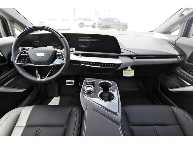 new 2025 Cadillac OPTIQ car, priced at $55,615