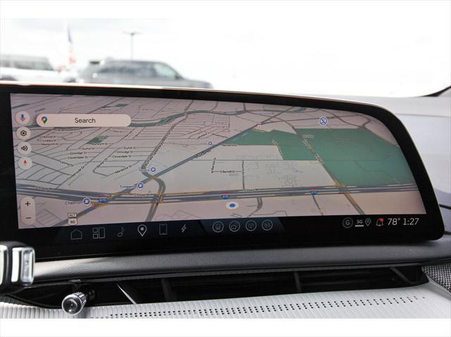 new 2025 Cadillac OPTIQ car, priced at $55,615