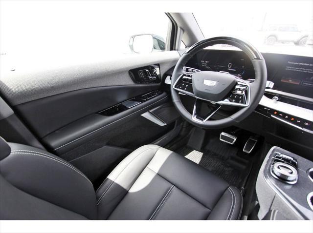 new 2025 Cadillac OPTIQ car, priced at $55,615