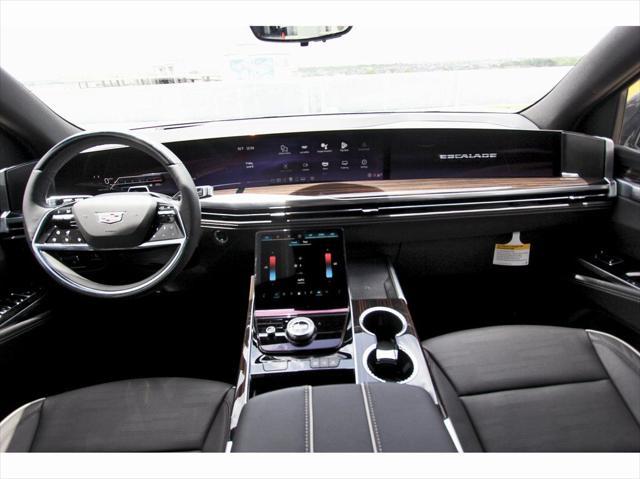 new 2025 Cadillac Escalade car, priced at $102,495