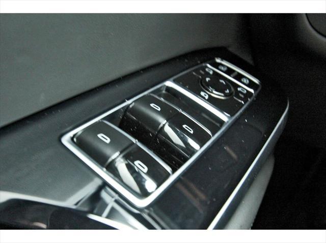 new 2025 Cadillac Escalade ESV car, priced at $131,070