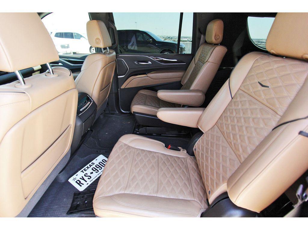 used 2023 Cadillac Escalade ESV car, priced at $73,991