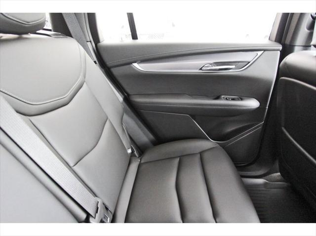 new 2025 Cadillac XT6 car, priced at $49,215
