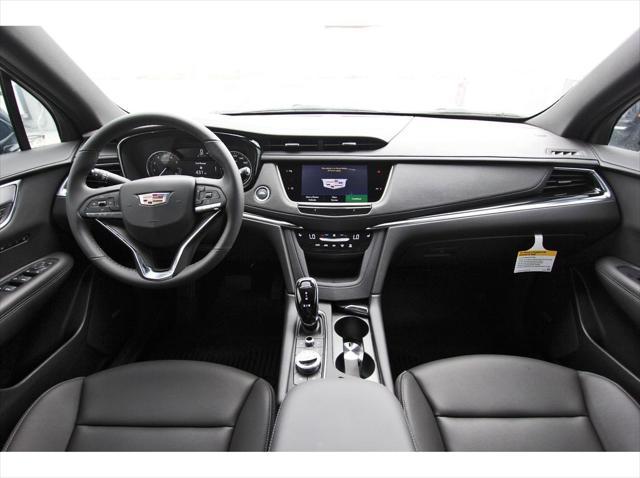 new 2025 Cadillac XT6 car, priced at $49,215