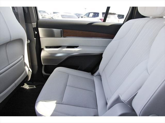 new 2026 Cadillac VISTIQ car, priced at $80,090
