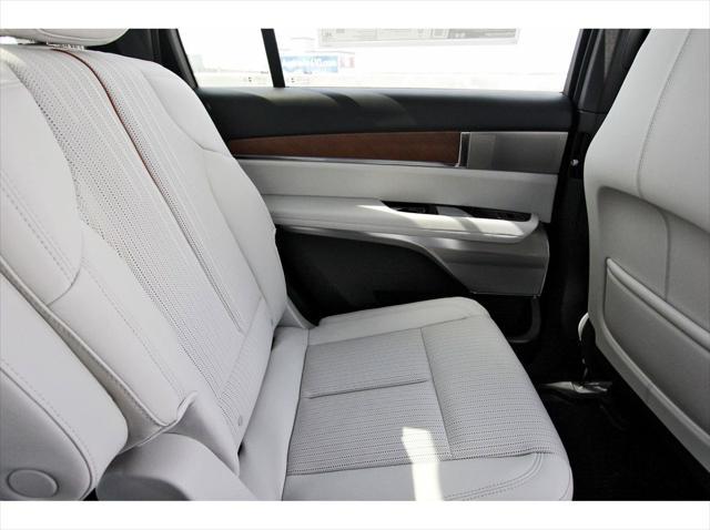 new 2026 Cadillac VISTIQ car, priced at $81,015