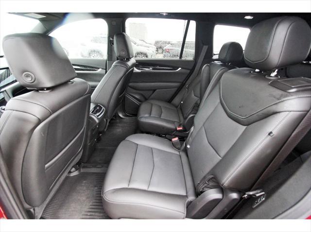 used 2024 Cadillac XT6 car, priced at $40,991