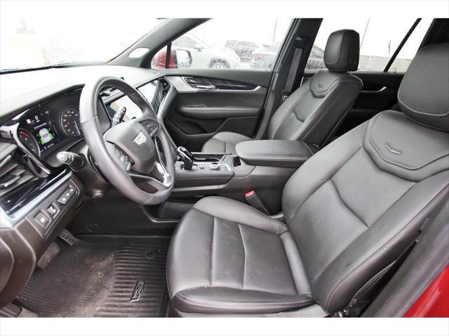 used 2024 Cadillac XT6 car, priced at $40,991