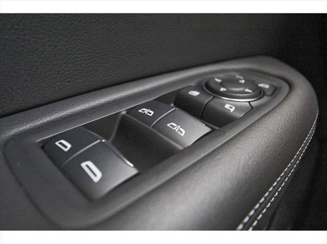 used 2024 Cadillac XT6 car, priced at $40,991