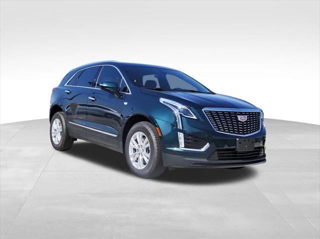 new 2025 Cadillac XT5 car, priced at $45,315