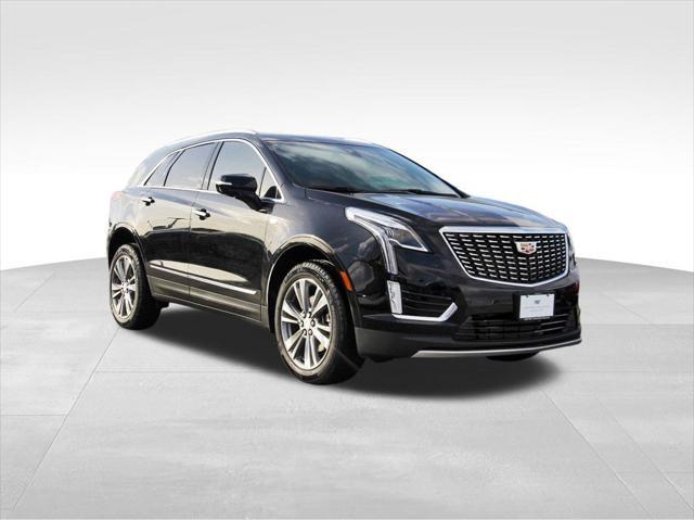 new 2025 Cadillac XT5 car, priced at $55,359