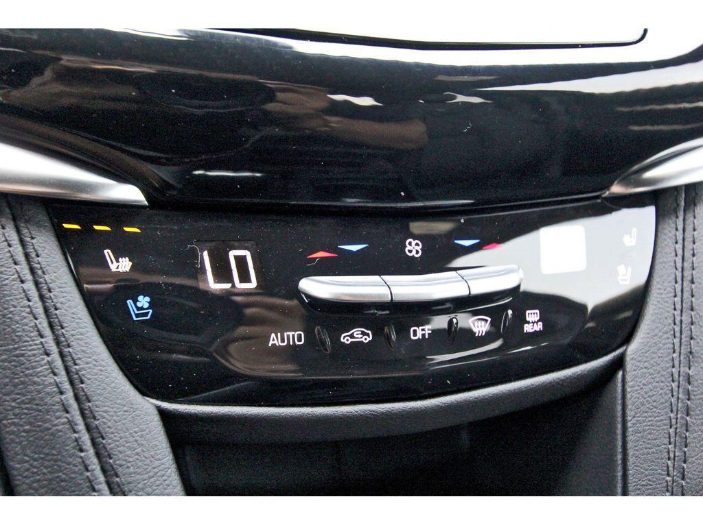 new 2025 Cadillac XT6 car, priced at $65,318