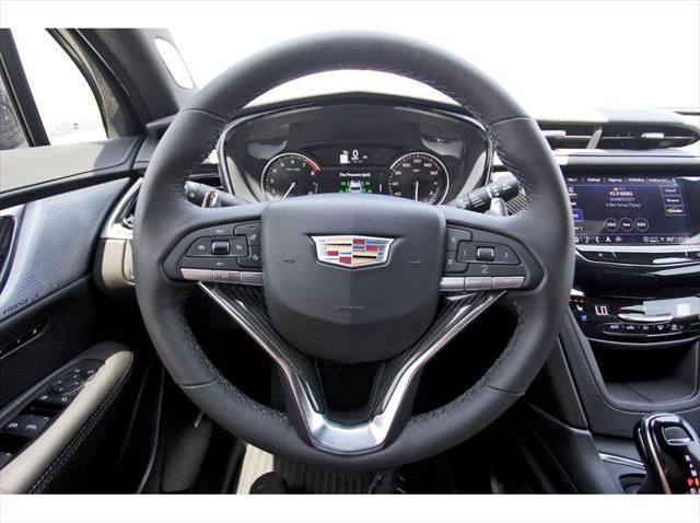 new 2025 Cadillac XT6 car, priced at $65,318