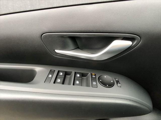new 2025 Hyundai Tucson car, priced at $37,075