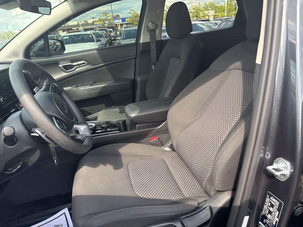 used 2023 Kia Sportage Hybrid car, priced at $23,495