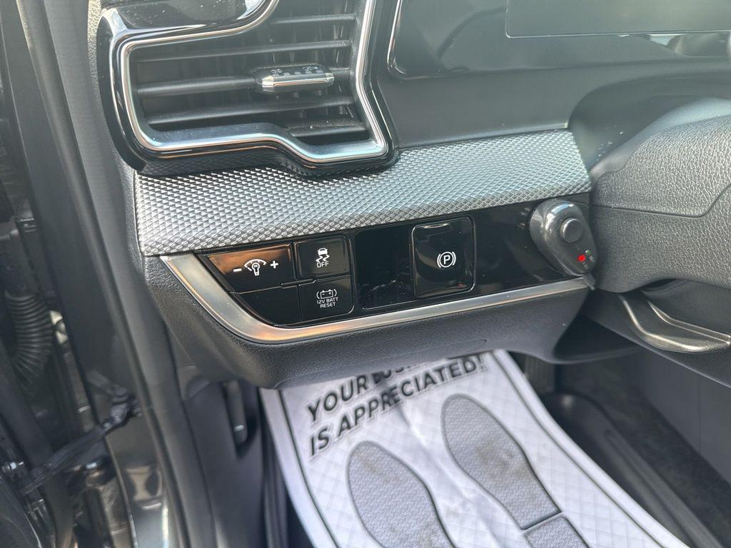 used 2023 Kia Sportage Hybrid car, priced at $23,495