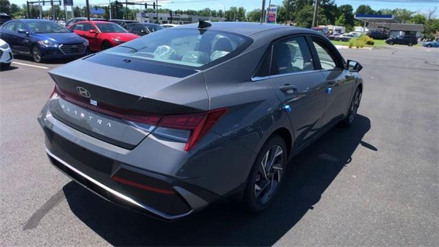 new 2024 Hyundai Elantra car, priced at $26,985