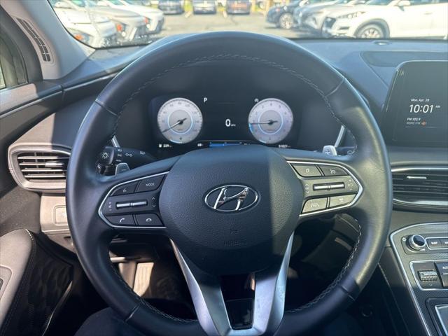 used 2022 Hyundai Santa Fe car, priced at $24,995