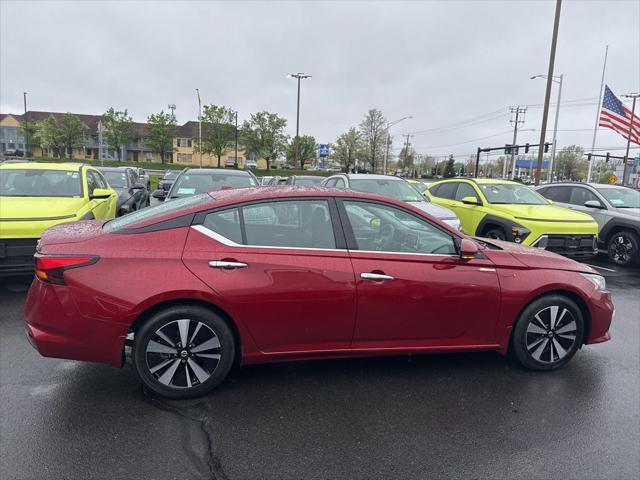 used 2021 Nissan Altima car, priced at $21,995