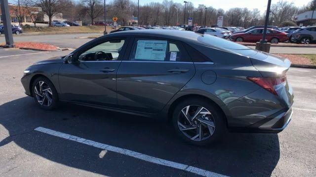 new 2025 Hyundai Elantra car, priced at $28,170