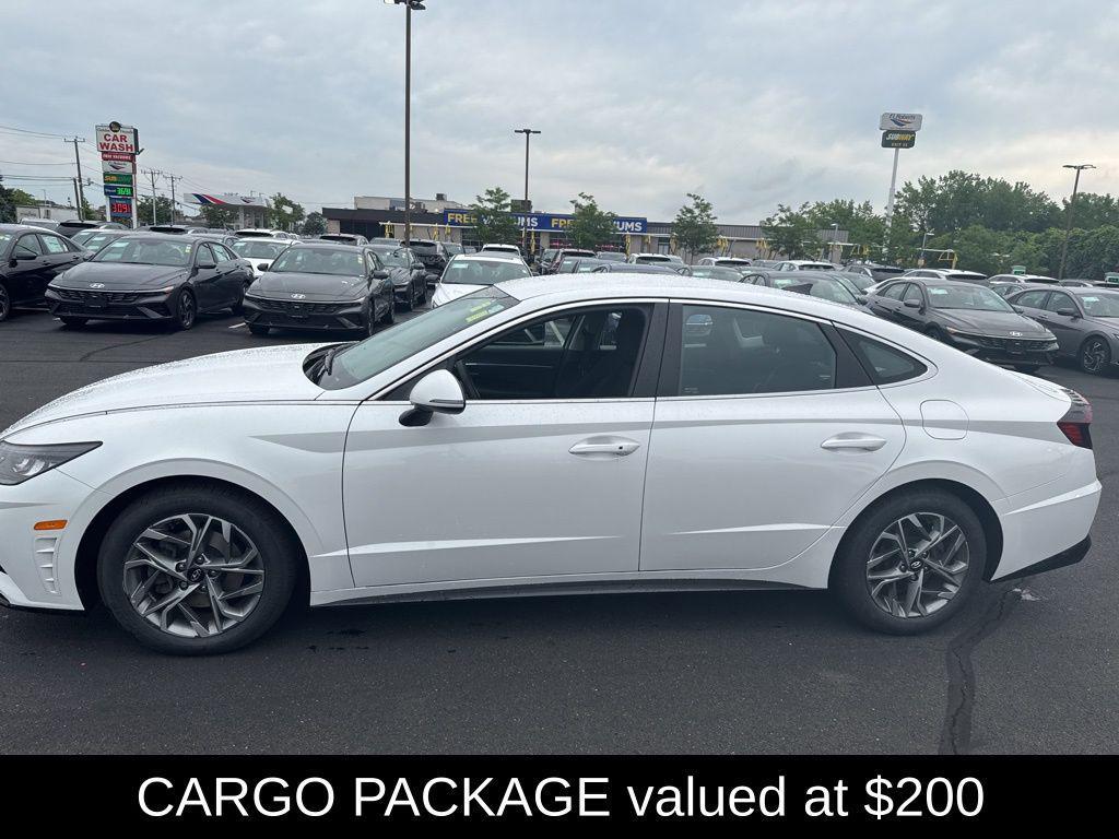 used 2022 Hyundai Sonata car, priced at $20,995