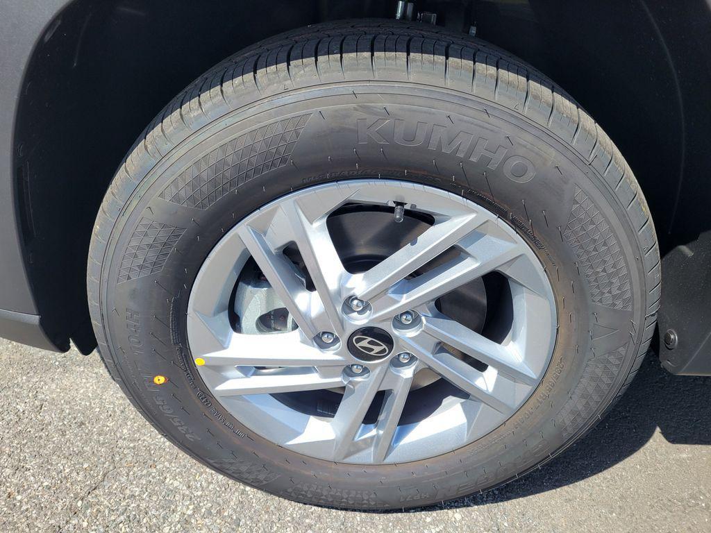 new 2026 Hyundai Tucson car, priced at $33,285