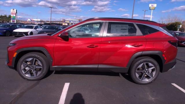 new 2025 Hyundai TUCSON Hybrid car, priced at $38,815