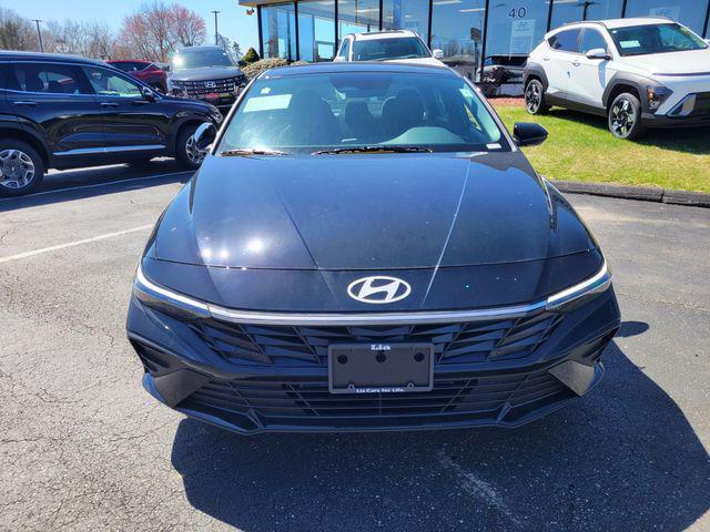 new 2025 Hyundai Elantra car, priced at $29,185