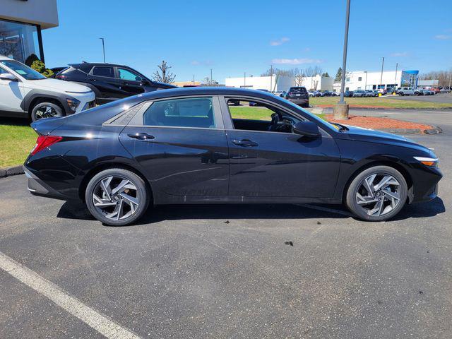 new 2025 Hyundai Elantra car, priced at $29,185
