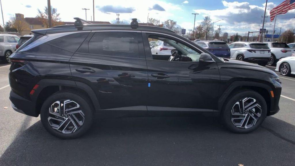 new 2025 Hyundai TUCSON Hybrid car, priced at $43,845