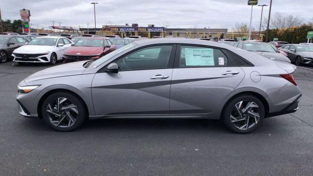 new 2025 Hyundai Elantra car, priced at $29,185