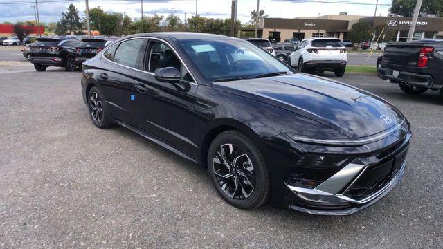 new 2025 Hyundai Sonata car, priced at $31,340