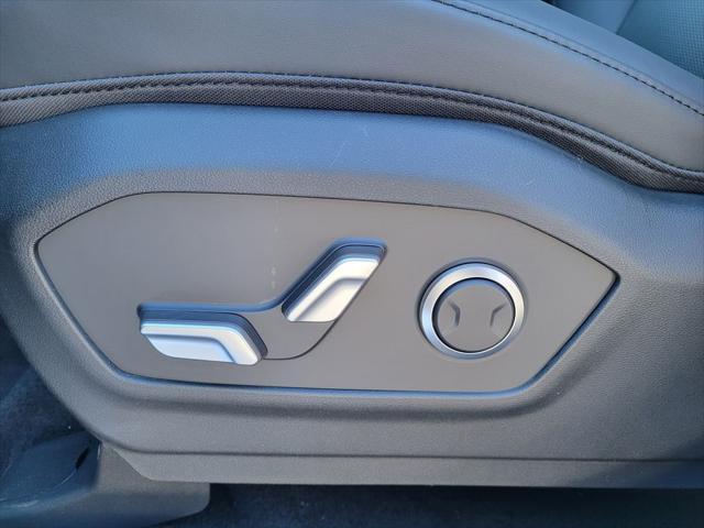 new 2025 Hyundai Santa Fe car, priced at $42,905