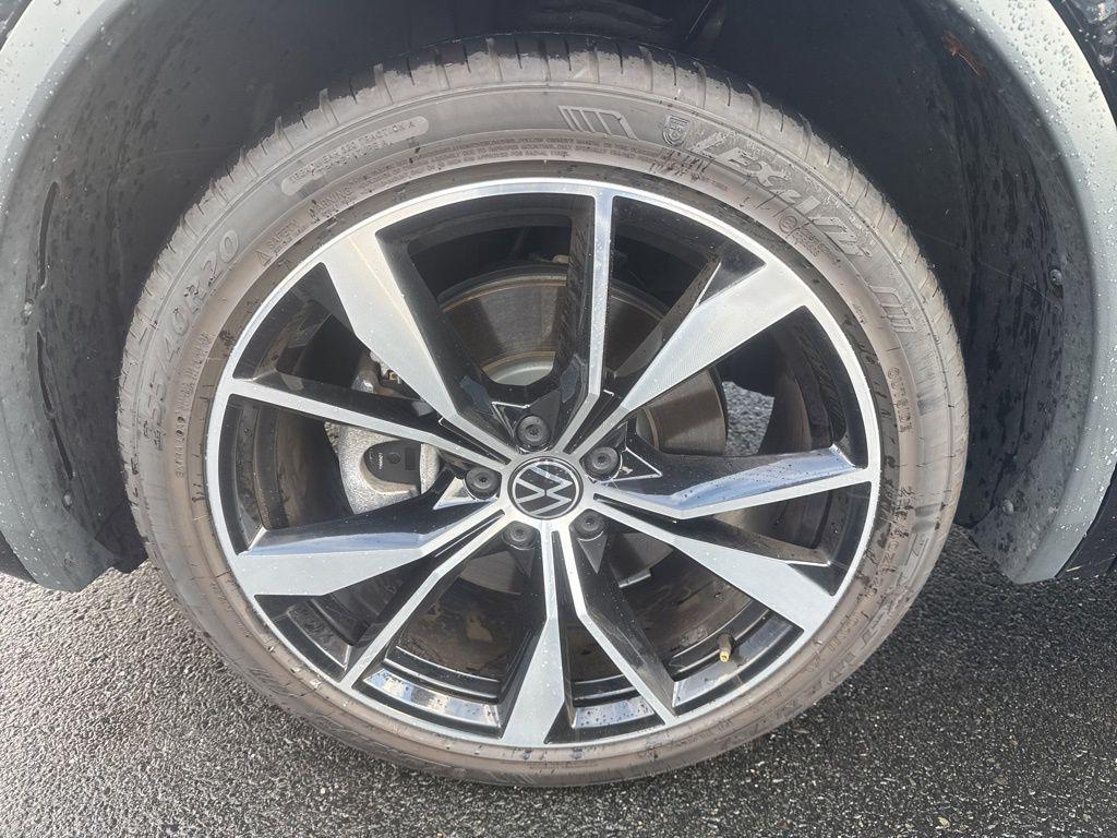used 2022 Volkswagen Tiguan car, priced at $25,995