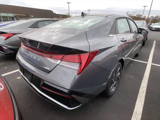 new 2025 Hyundai Elantra car, priced at $31,590