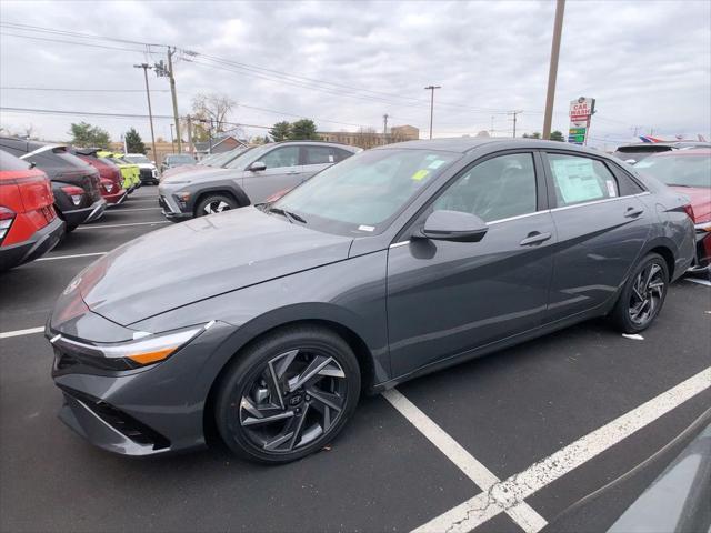 new 2025 Hyundai Elantra car, priced at $31,590