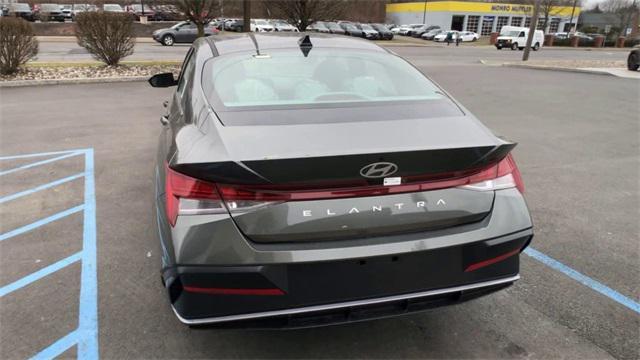 new 2024 Hyundai Elantra car, priced at $27,010