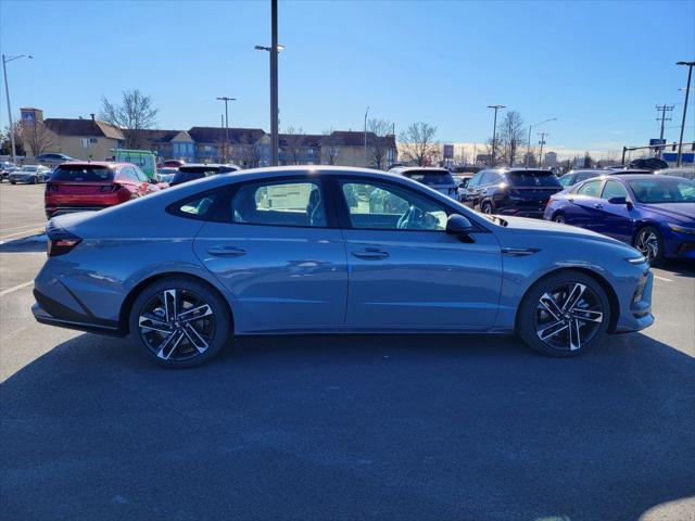 new 2025 Hyundai Sonata car, priced at $36,905