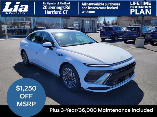 new 2025 Hyundai Sonata Hybrid car, priced at $33,385