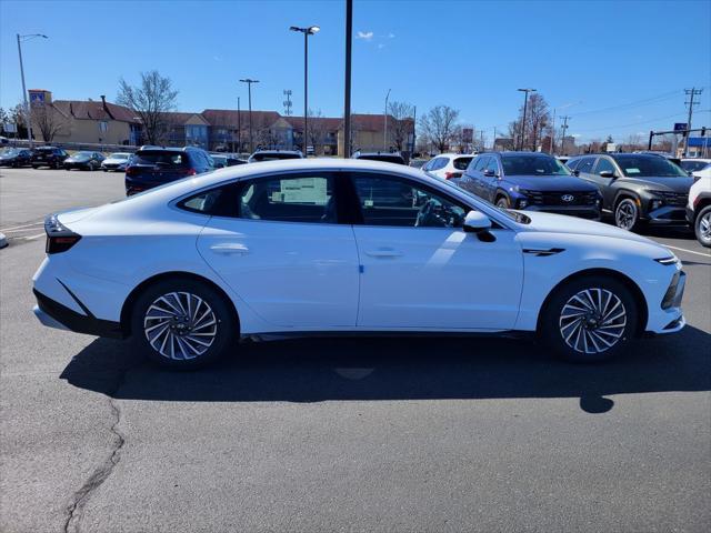 new 2025 Hyundai Sonata Hybrid car, priced at $33,385