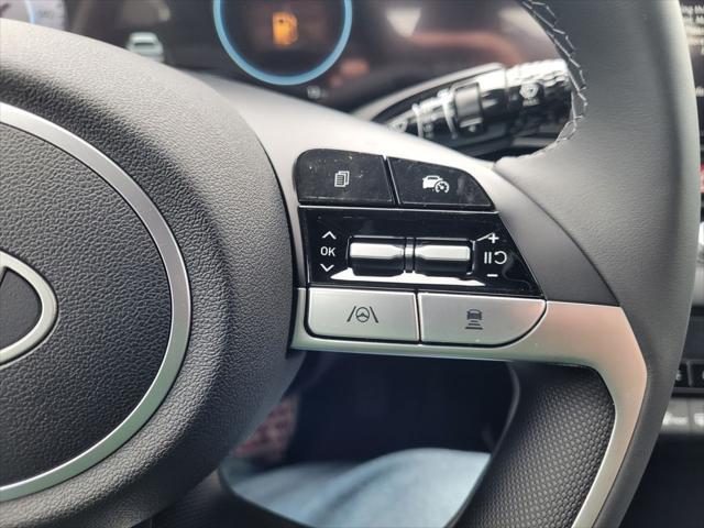 new 2025 Hyundai Elantra car, priced at $28,095