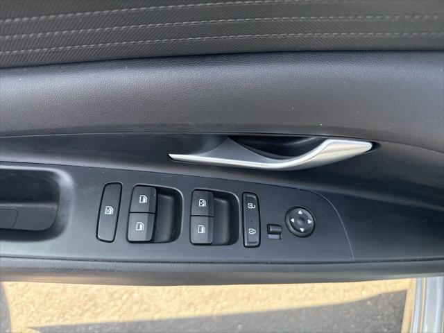 used 2022 Hyundai Elantra car, priced at $18,995