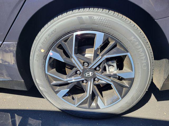 new 2025 Hyundai Sonata car, priced at $31,200