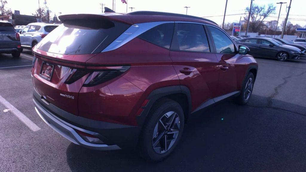 new 2025 Hyundai TUCSON Hybrid car, priced at $38,815