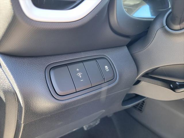 new 2025 Hyundai Venue car, priced at $25,420