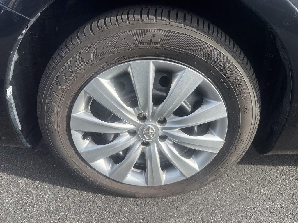 used 2013 Toyota Corolla car, priced at $11,495